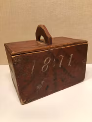 MJÖLBINGE, bemålad furu, allmoge, daterad 1871 1/5.