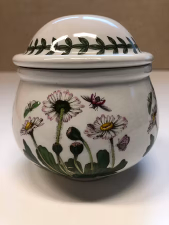 SUSAN WILLIAMS-ELLIS.  skål med lock, keramik, "The Botanic Garden", Portmeireion, Britain.