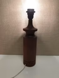 TABLE LAMP, teak, 1950s-1960s.