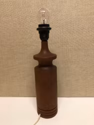 TABLE LAMP, teak, 1950s-1960s.