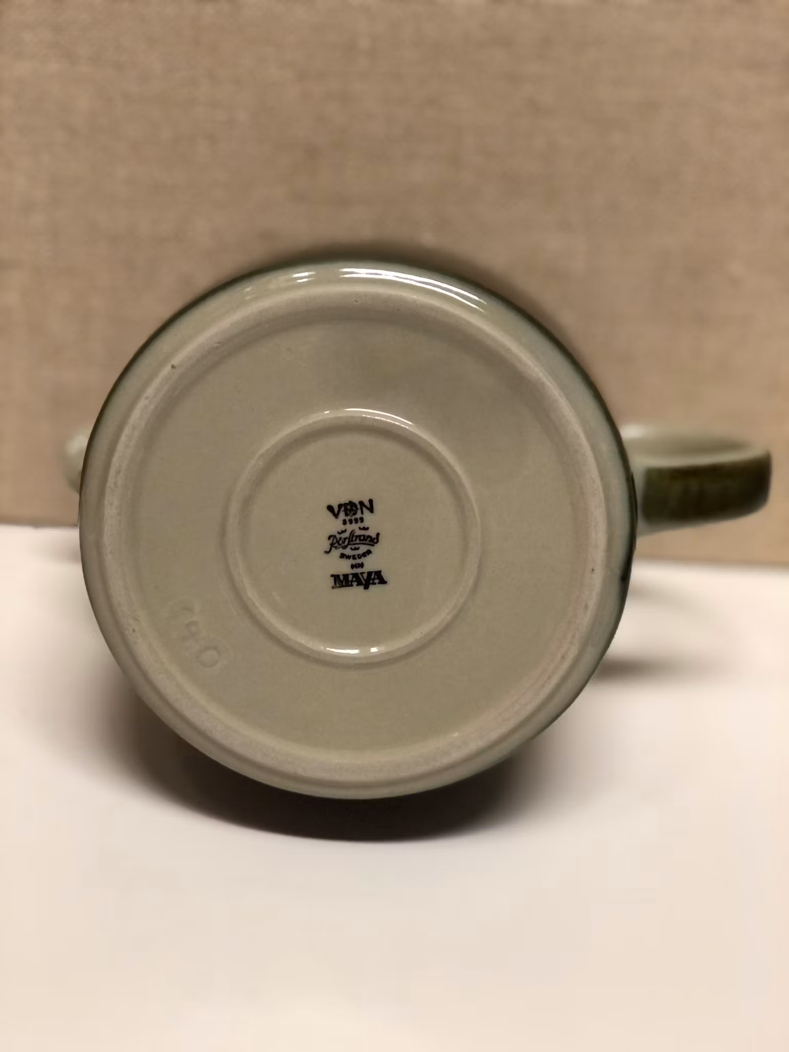 MARIANNE WESTMAN. Tekanna, stengods, "Maya", Rörstarnd, Sweden.