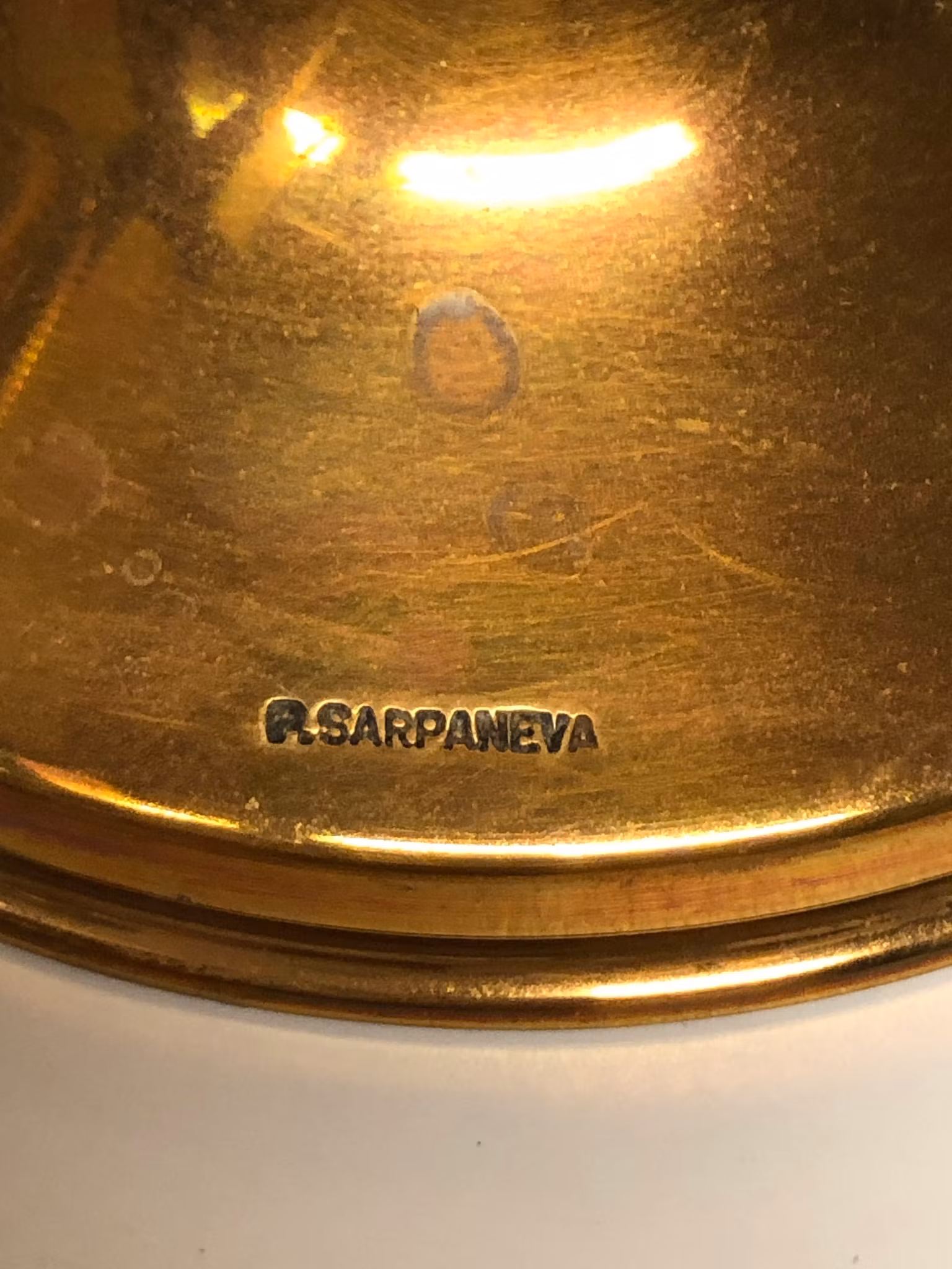 PENTTI SARPANEVA. Ljusstakar, ett par, mässing.