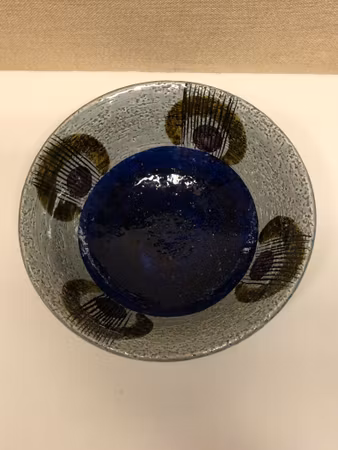 OLLE ALBERIUS. Skål, stengods, "Kurbits", Rörstrand.