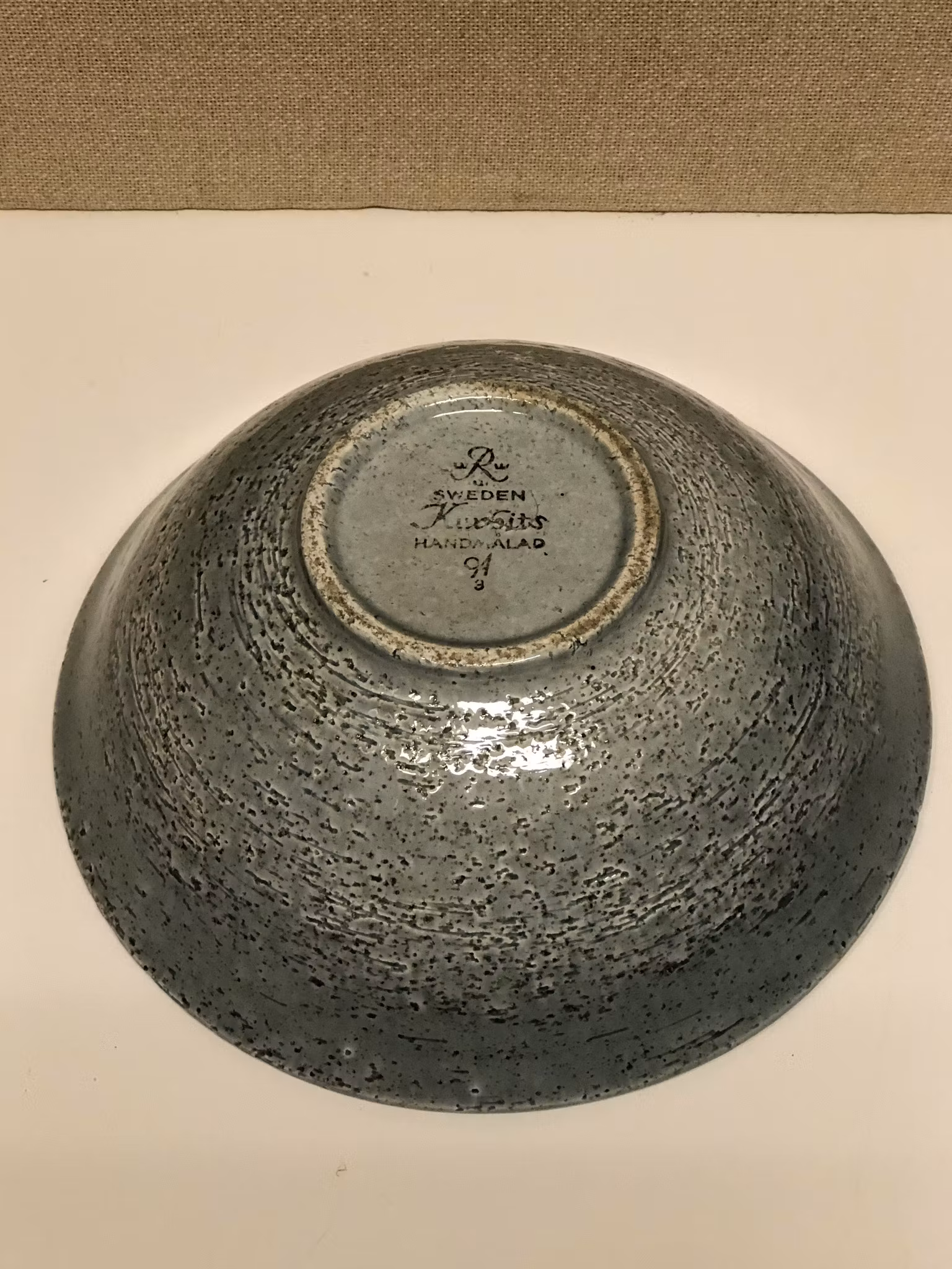 OLLE ALBERIUS. Skål, stengods, "Kurbits", Rörstrand.