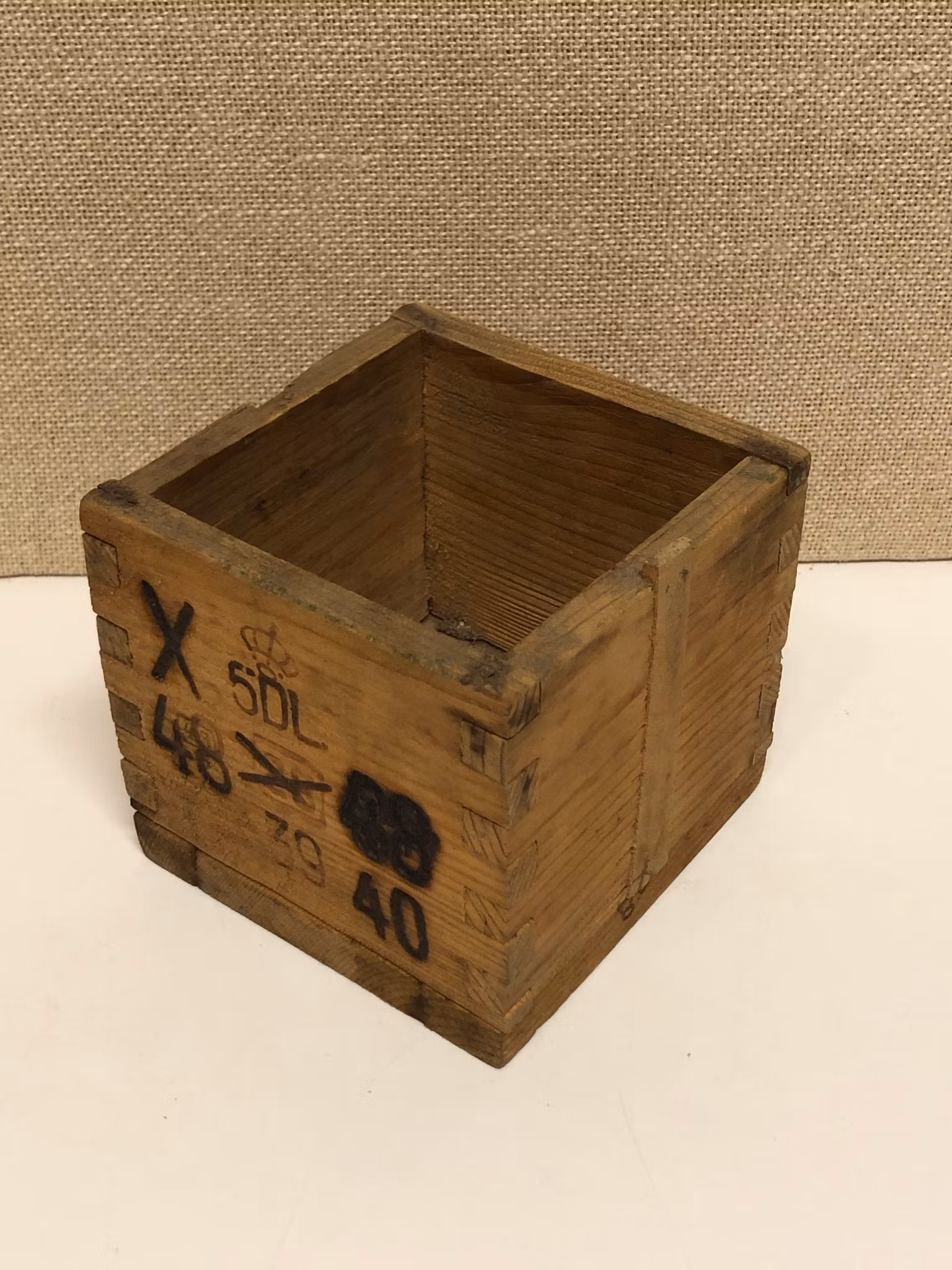 TRÄMÅTT, furu, 5 DL. krönt, 1939.