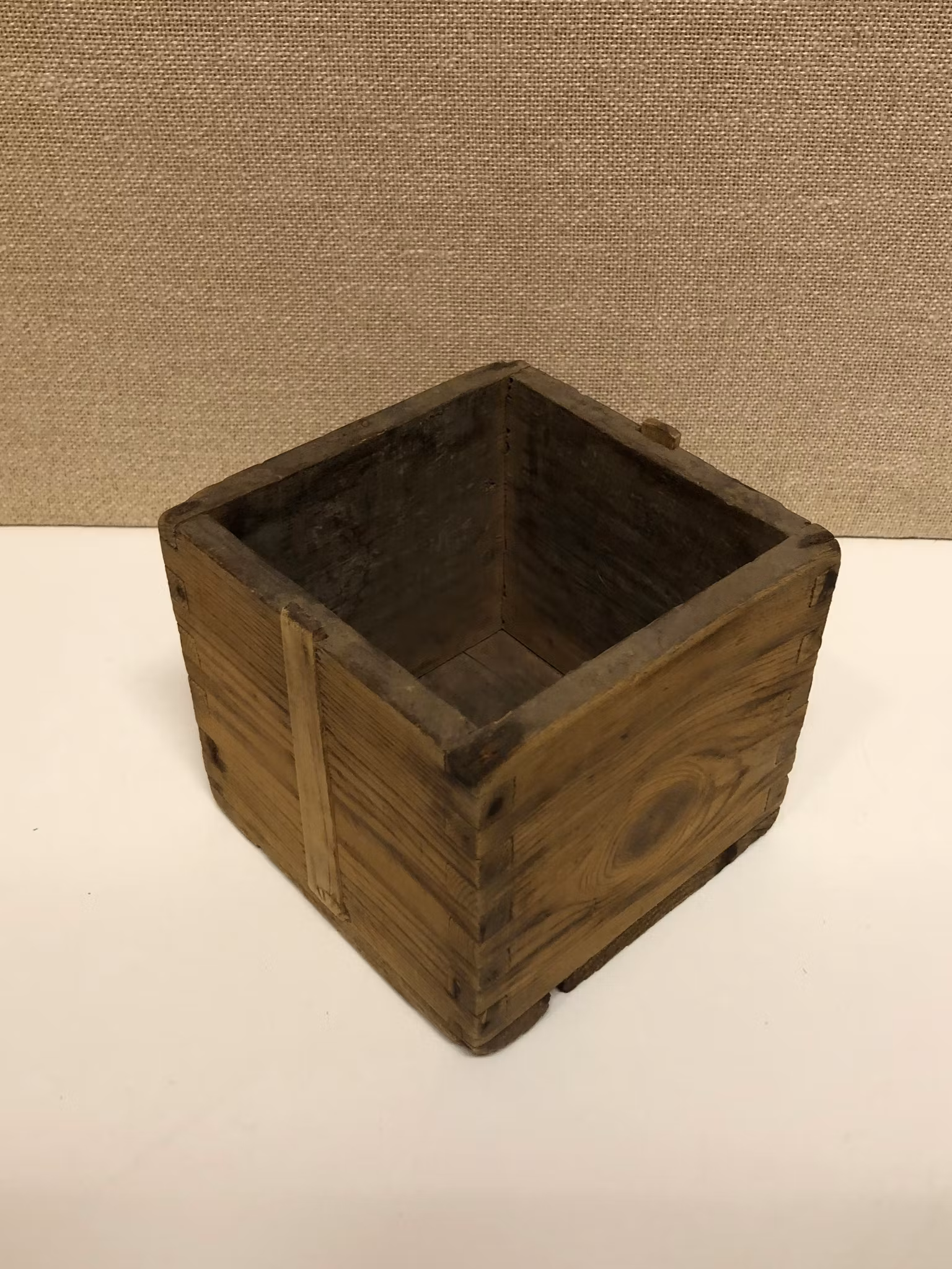 TRÄMÅTT, furu, 1 liter krönt, 1928.