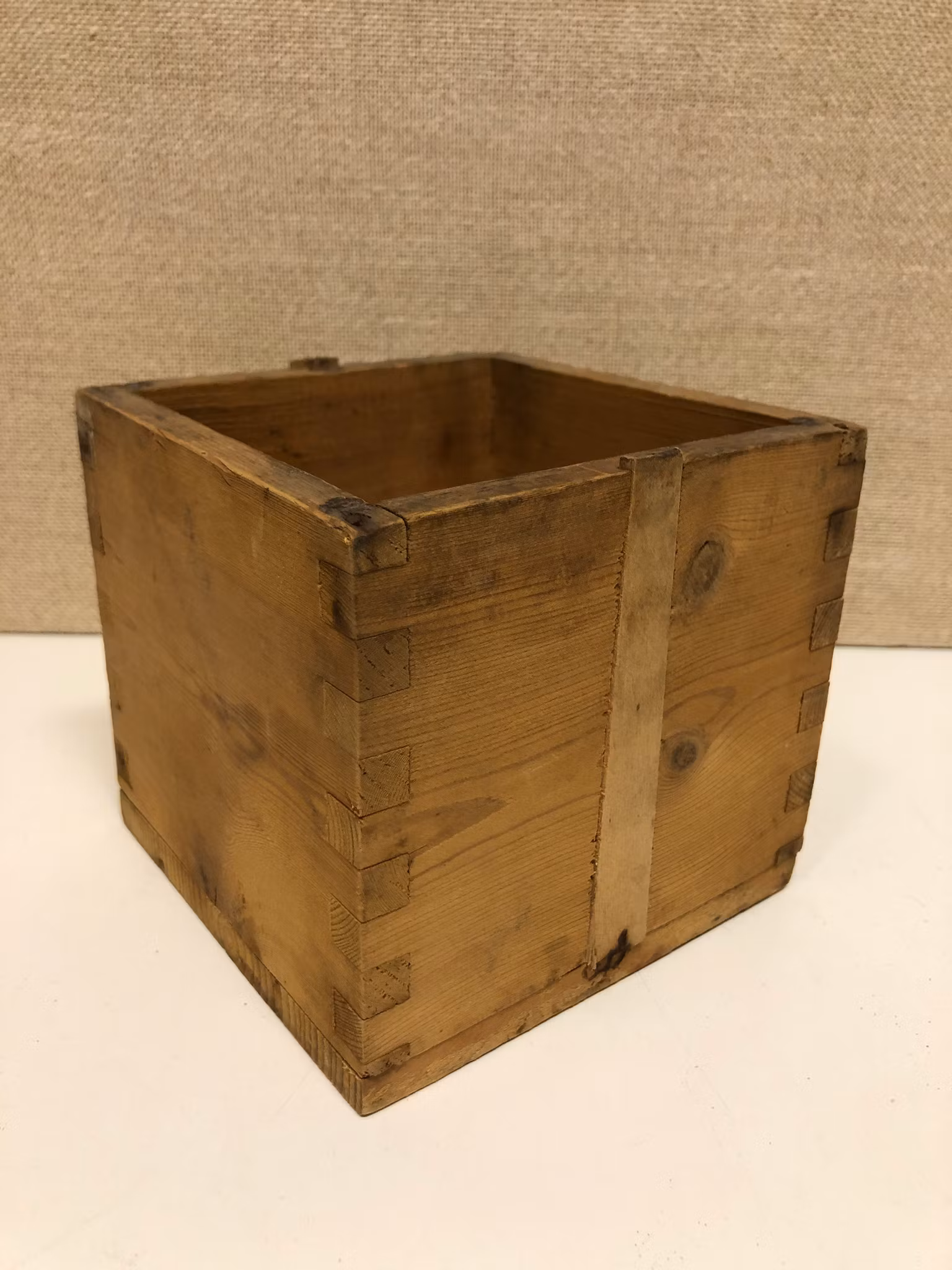 TRÄMÅTT, furu, 1 liter krönt, 1928.