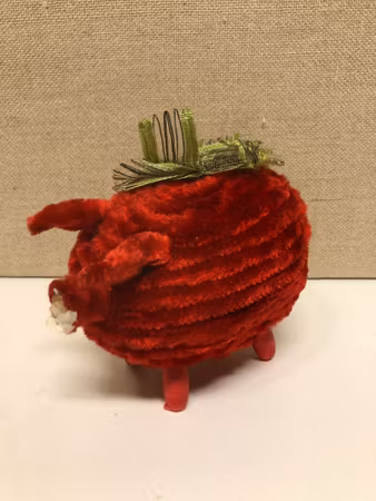 CHRISTMAS EAGLE, cardboard/pipe cleaner, first half of the 20th century.