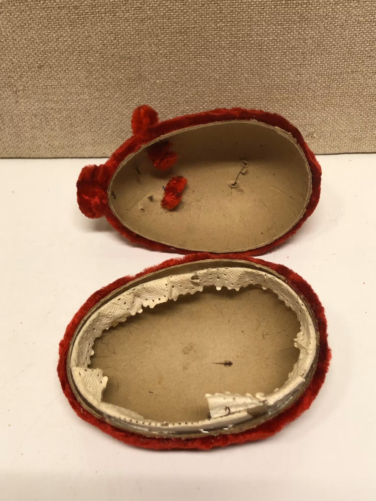 JULGRIS, kartong/piprensare, 1900-talets första hälft.