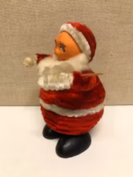 TOMTE, Cardboard/pipe cleaner, first half of the 20th century.