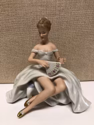 FIGURIN, porslin, Wallendorf, Tyskland.