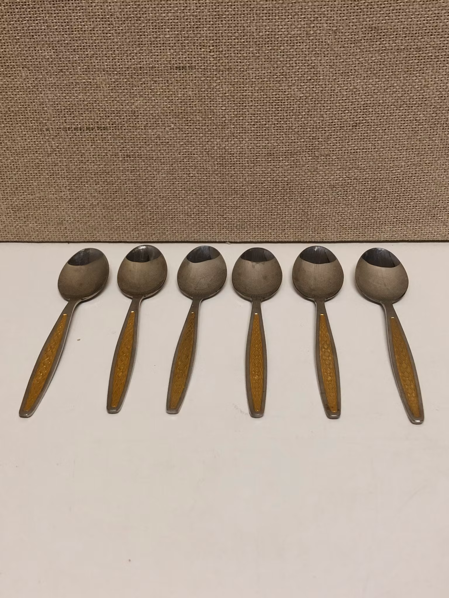 KAFFESKEDAR 6 st. rostfritt, "Guldi", Nils Johan, Sweden.