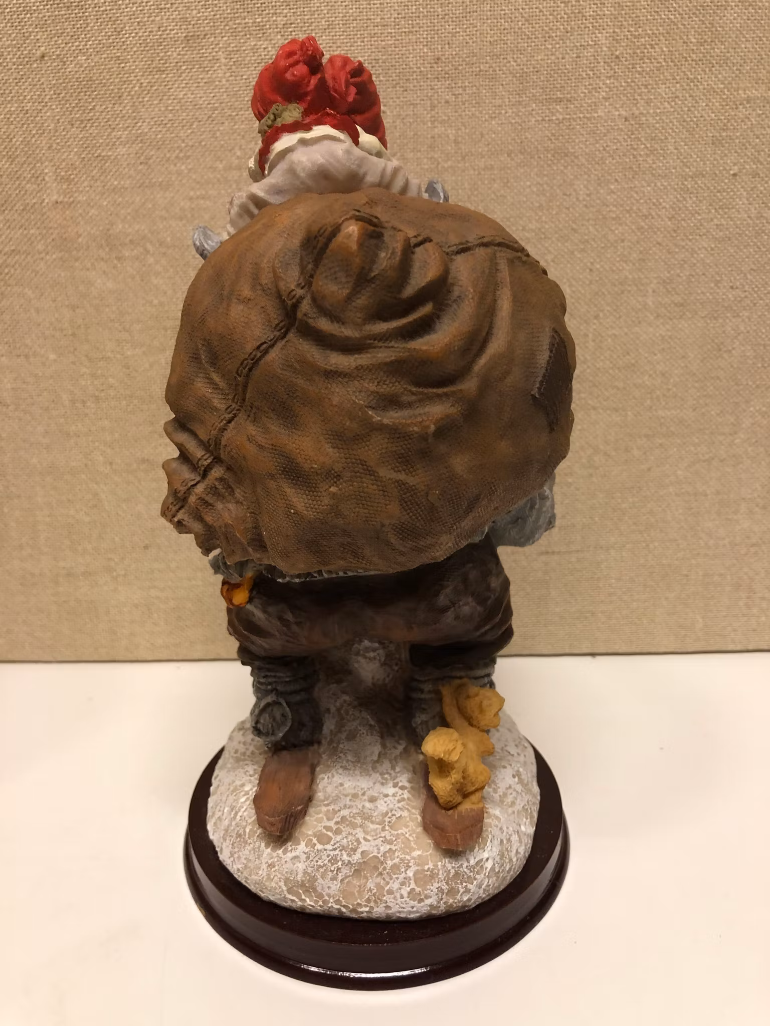 ROLF LIDBERG. Tomte åker skidor med nissarna, konstmassa, RBA 811, Olofström