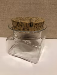 SIGNE PERSSON-MELIN. Burk, glas, "Sill i kvadrat", Boda.