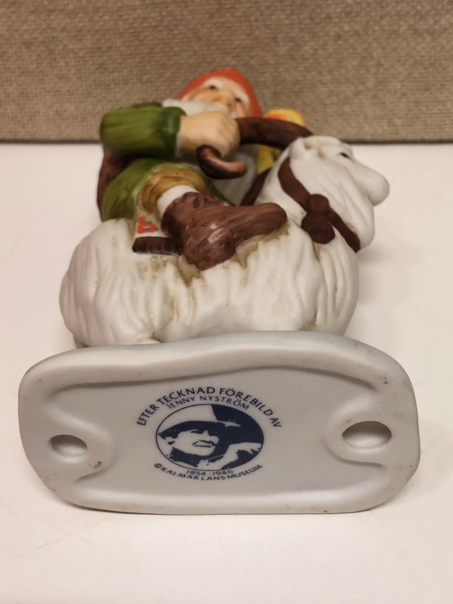 FIGURIN, porslin, "Tomte & bock", i originalkartong, Jenny Nyström.