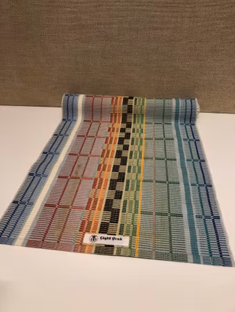 DUK, "Lögdå löparen", handvävd, Eva Jansson/Ulla Karin Hellström-Sahlén.