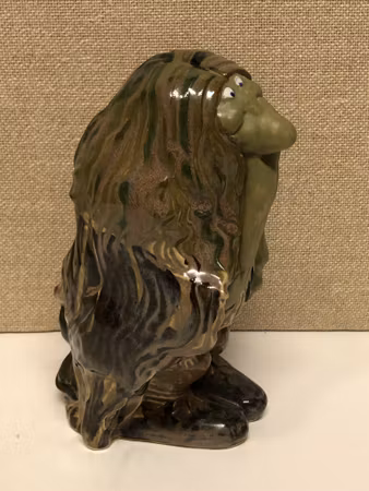 FIGURIN, keramik, "Troll", efter John Bauer, Rosa Ljung.