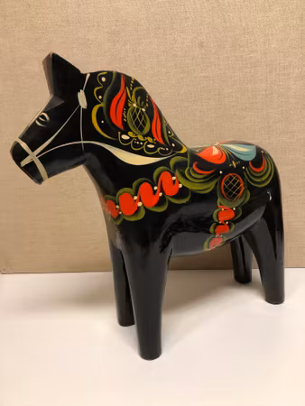 DALAHÄST, trä, modell större, Nils Olsson, Nusnäs, Mora, Sweden.