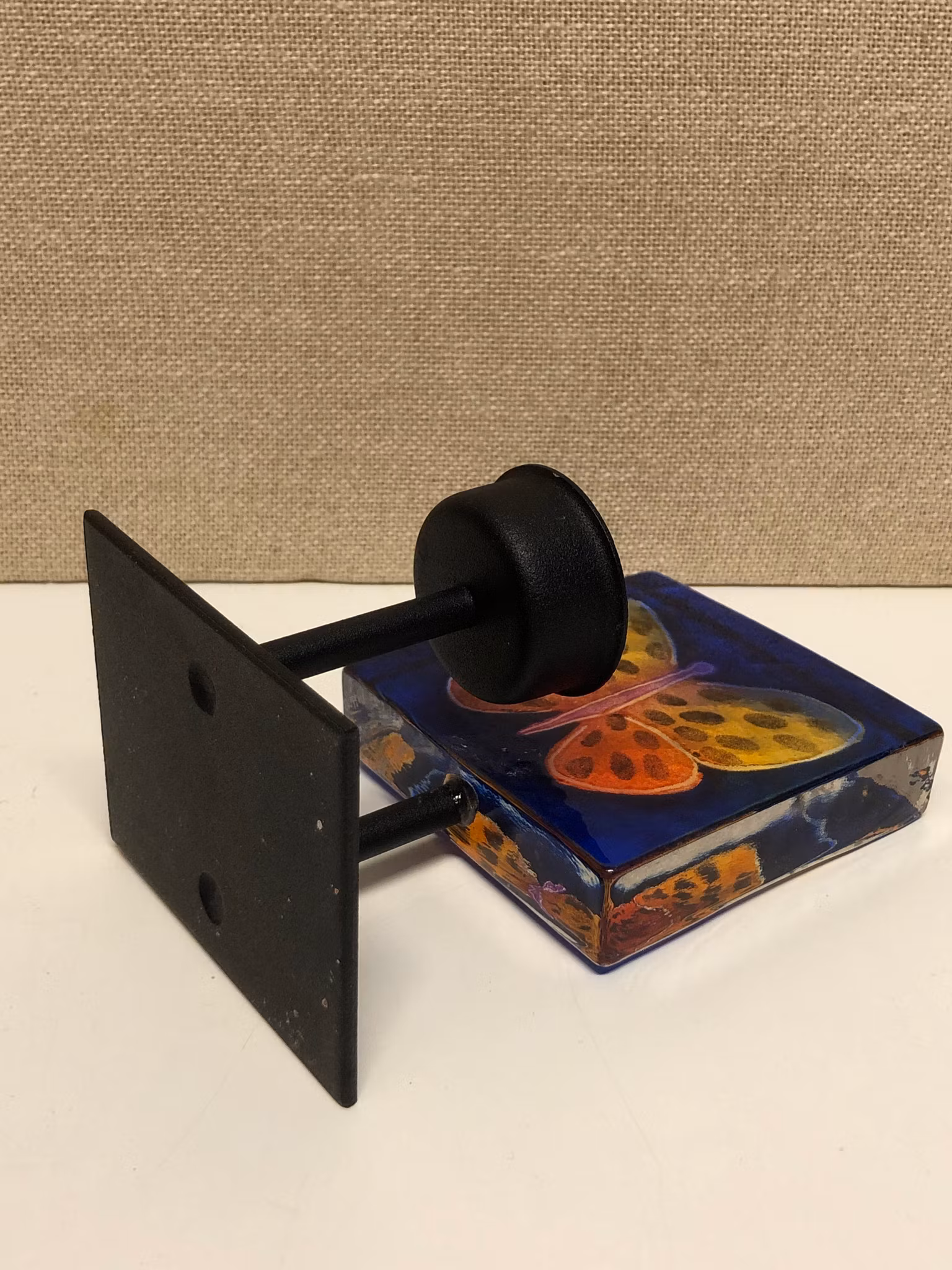 BRITTEN PÅÅG. Ljuslykta, glas/metall, Lindshammar, 2005.