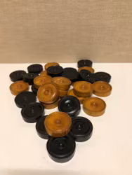 SPELPJÄSER 32 st. björk, backgammon, 1800-tal.