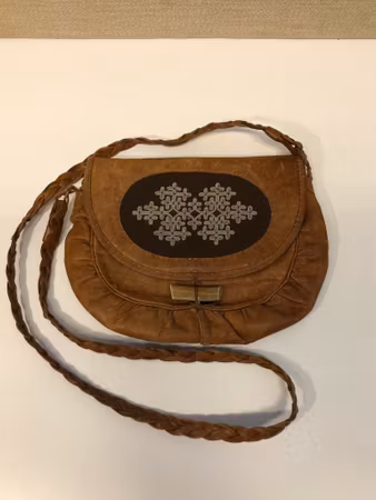 BAG, leather, tin embroidery, horn, Sami craftsmanship, 1900s