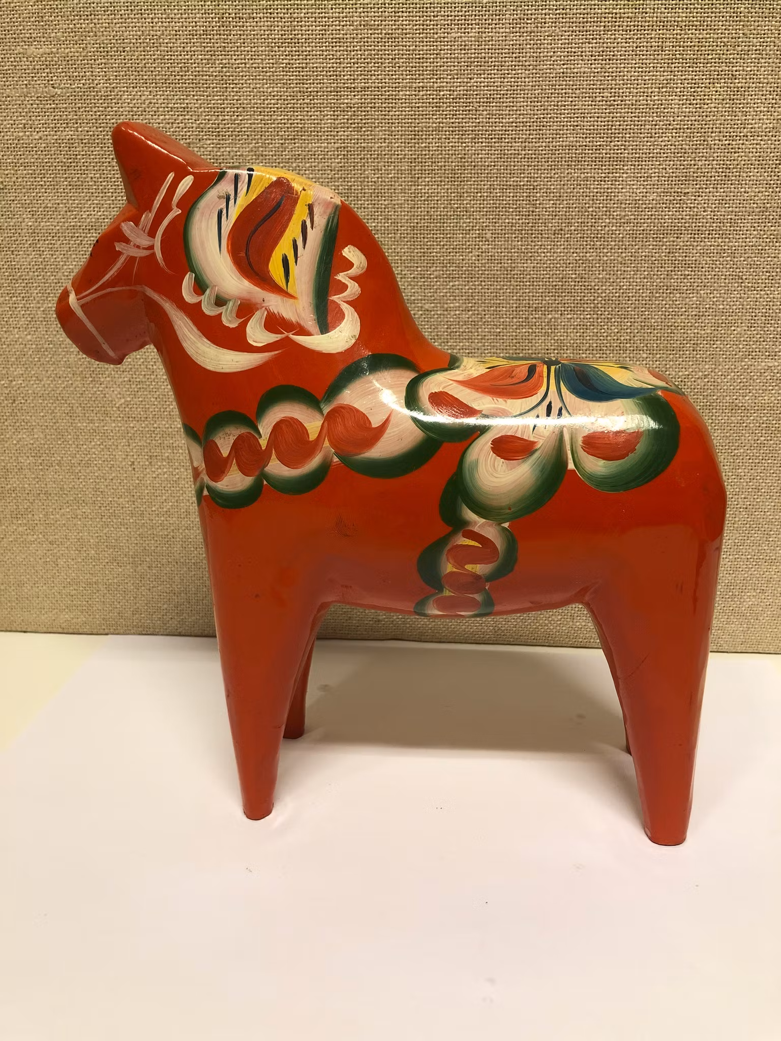 DALAHÄST, trä, Nils Olsson, Nusnäs, Mora, Sweden.