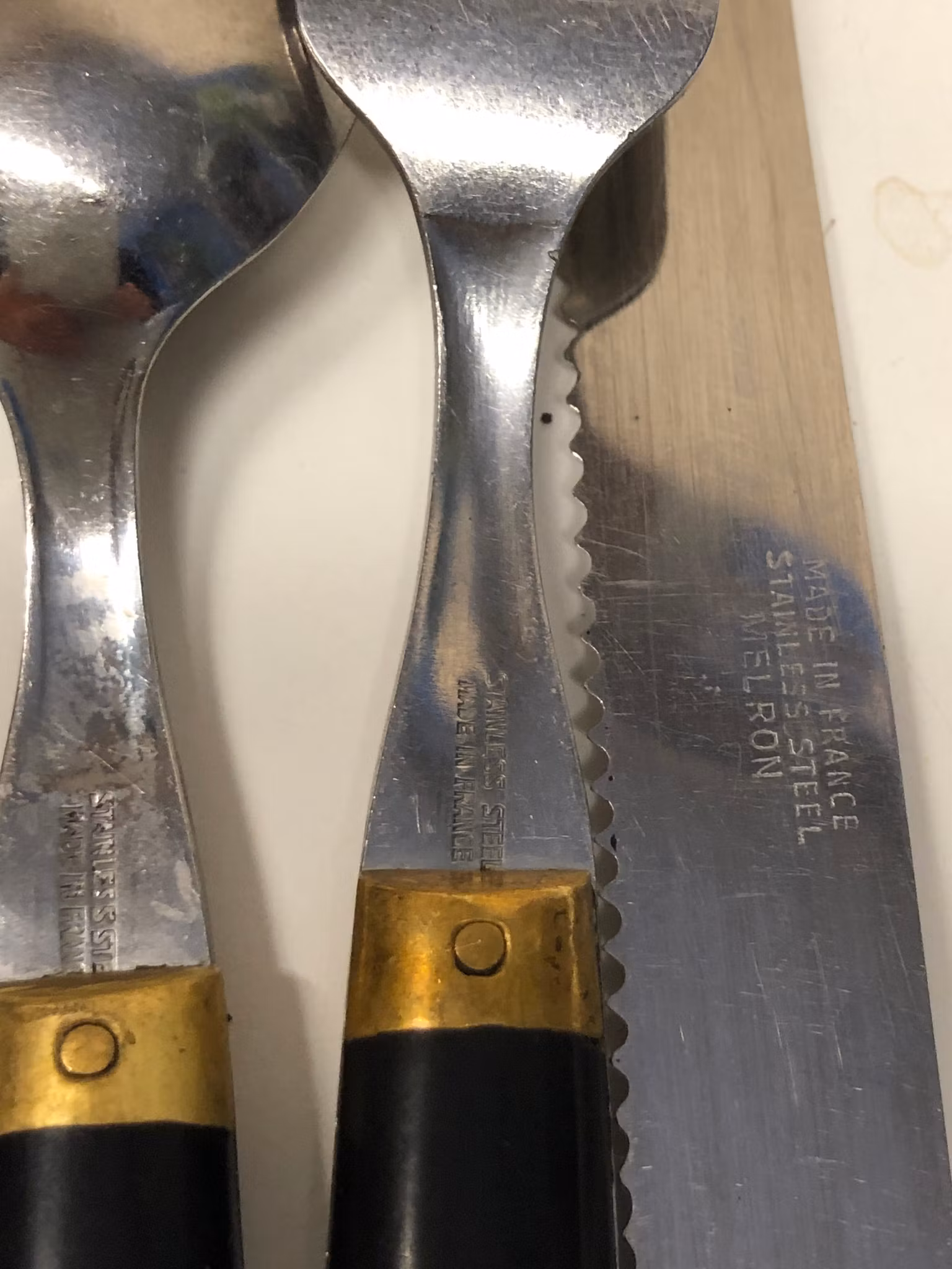 BESTICK 18 delar, rostfritt/mässing/ backelit, ”Melron", France.