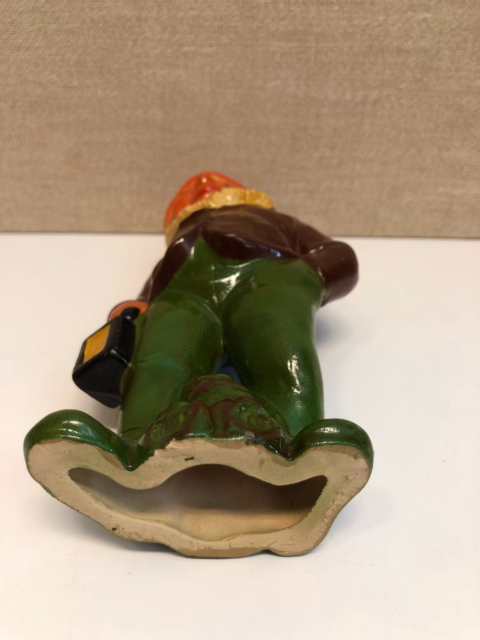 TOMTE med lykta, keramik, Heissner, Gräfenroda, DDR, 1900-talets andra hälft.