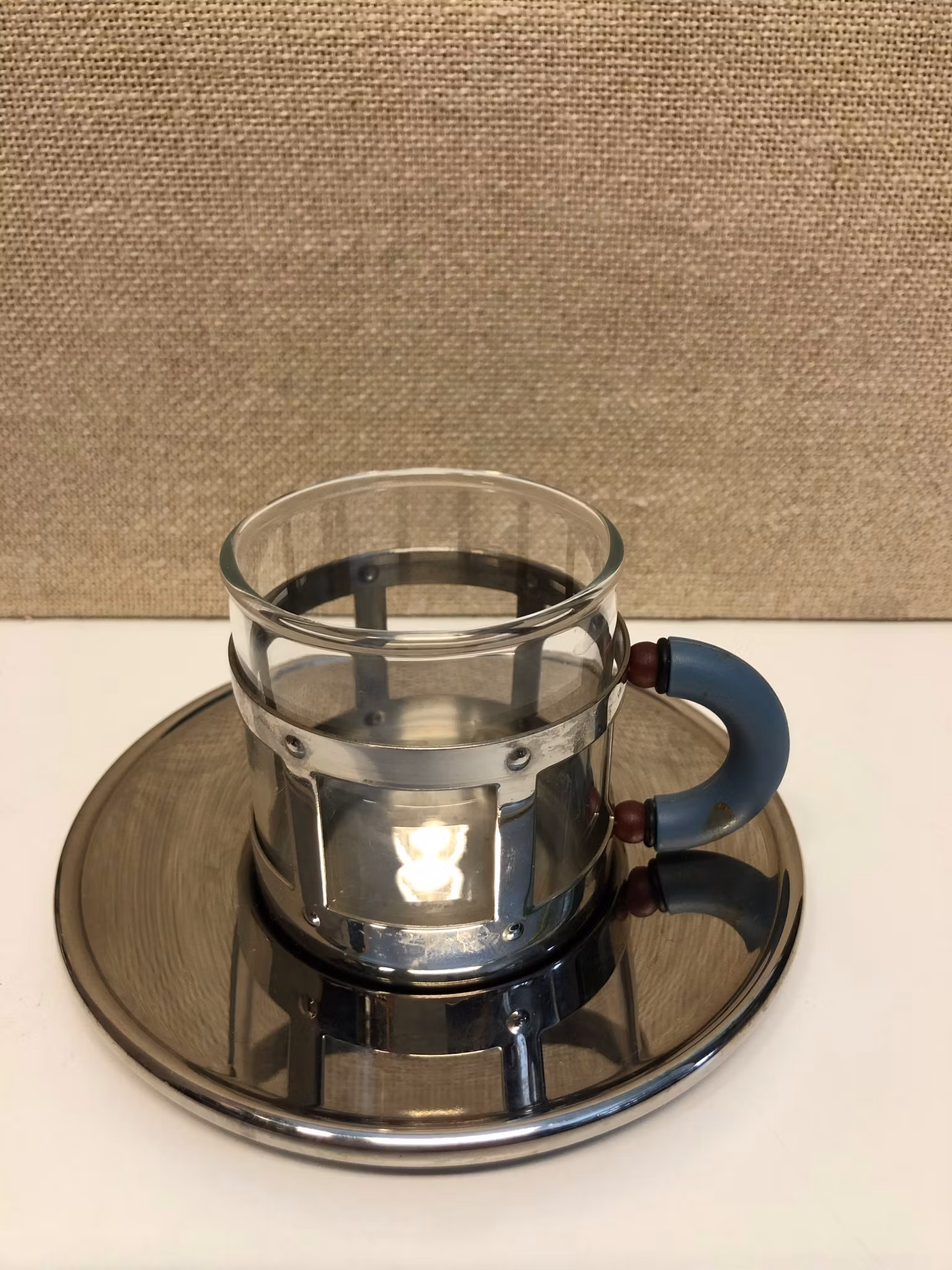 MICHEL GRAVES. Espressokoppar med fat 6 st.glas/metall, Alessi, Italy. 1989