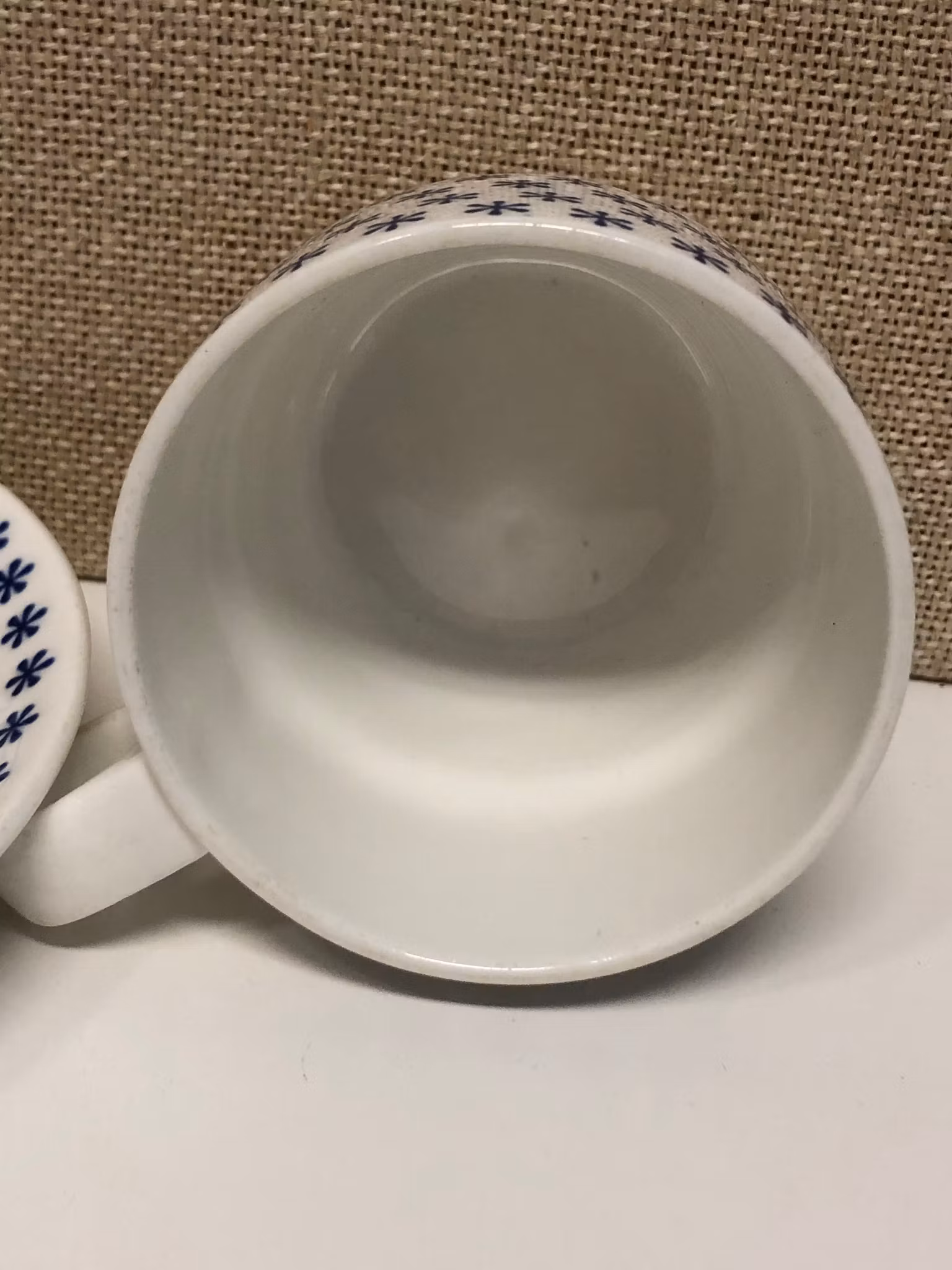 Kaffekopp med fat, benporslin,  Gustavsberg