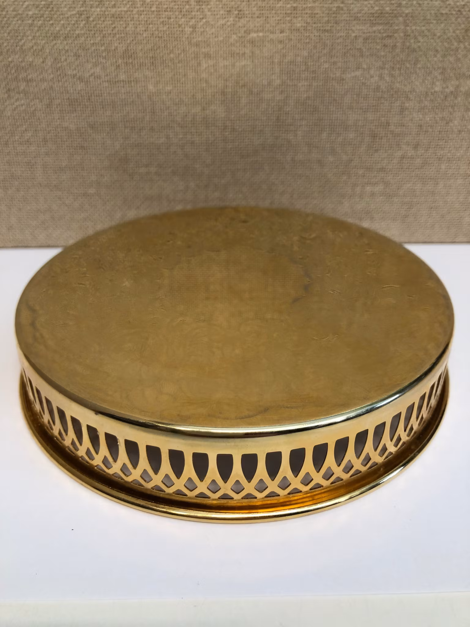 SCANDIA GULD, BRICKA, metall, förgylld, 19/2000-tal.