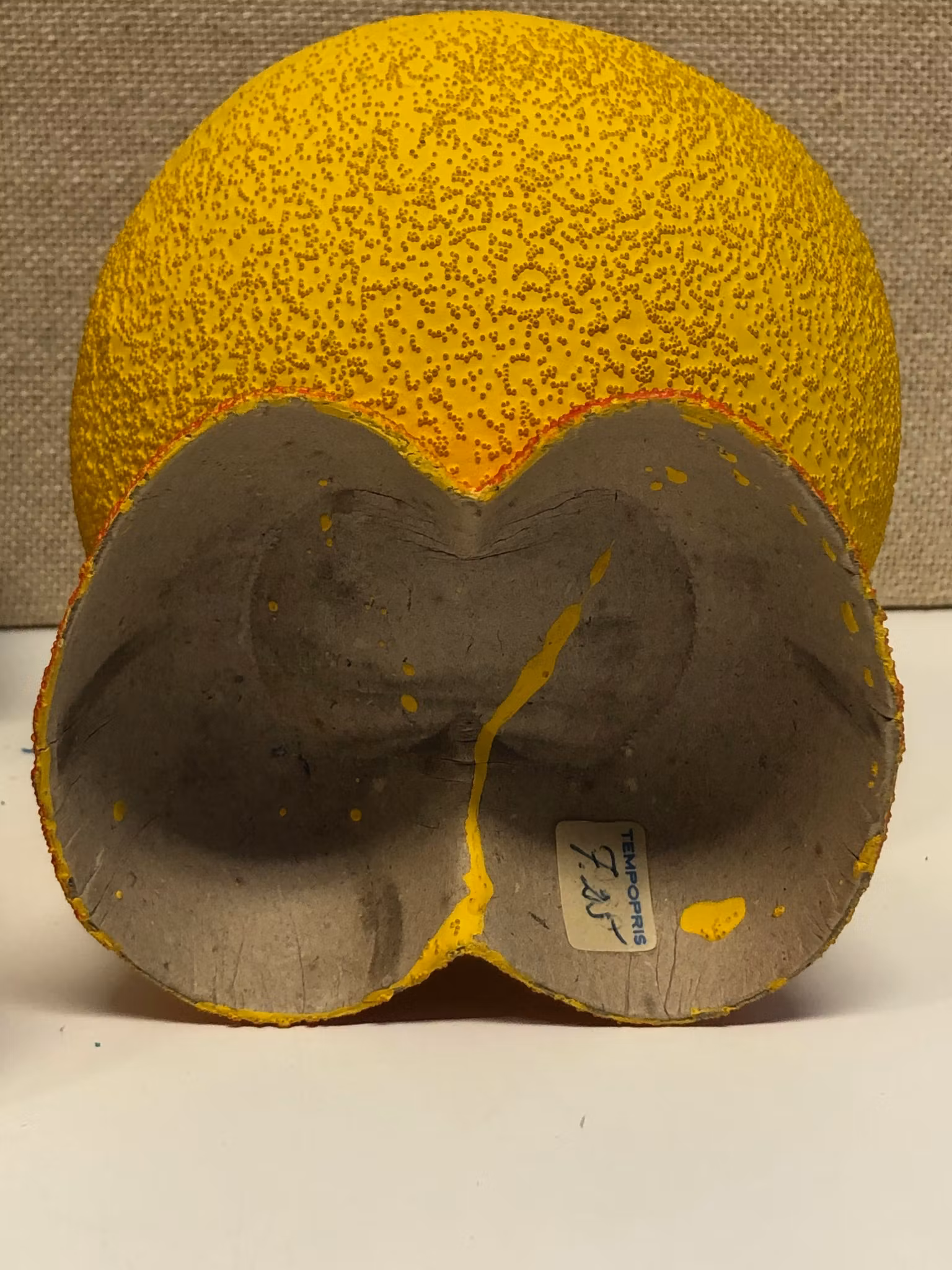 PÅSKKYCKLING/GODISGÖMMA 2 st. pappmaterial, Container Western Germany, 1960/70-tal.