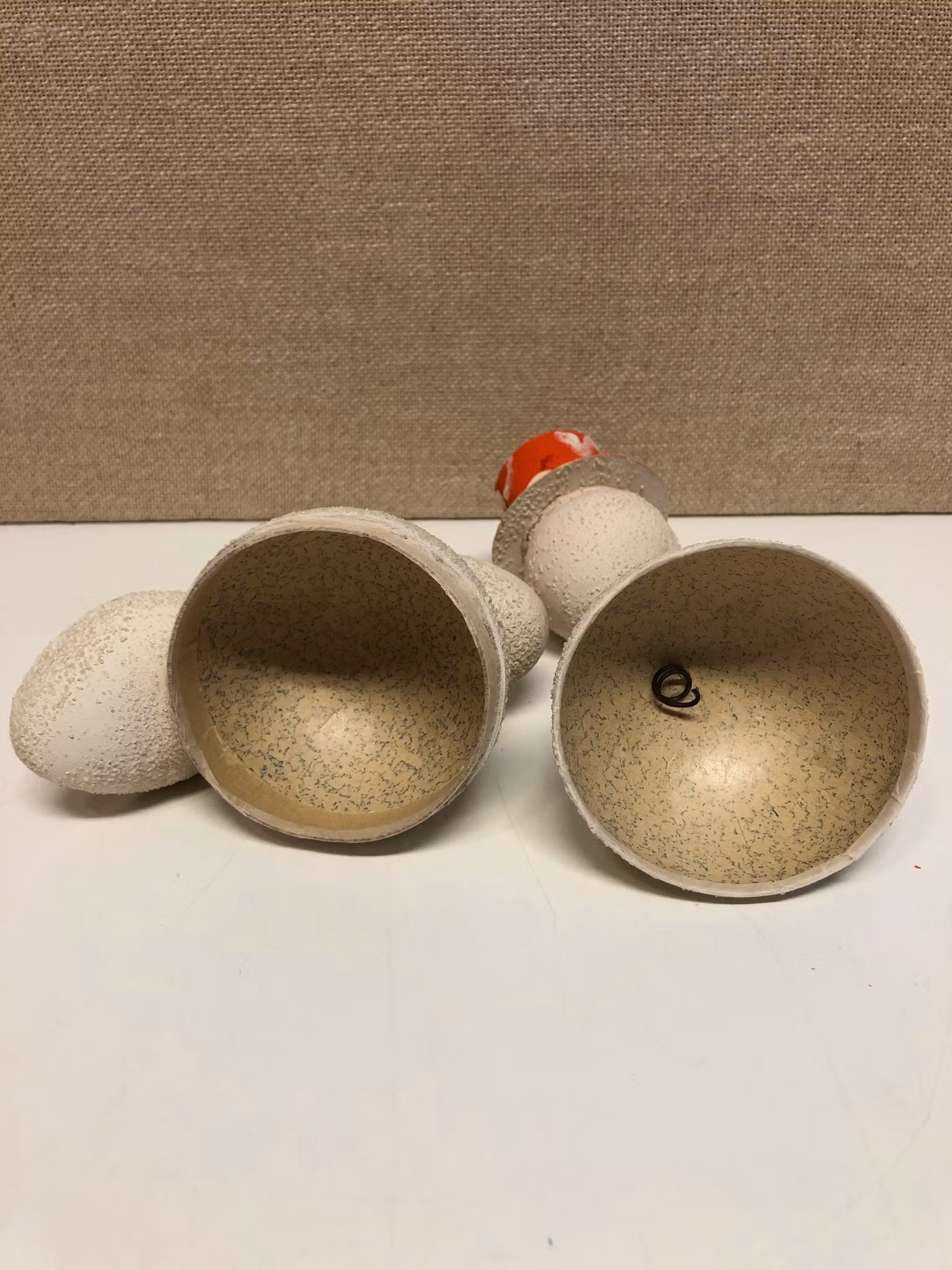 PÅSKSNÖGUBBE/GODISGÖMMA, pappersmaterial, 1940-50tal.