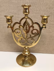 KANDELABER, mässing, Scandia Present Karlshamn, 1900-talets fjärde kvartal.