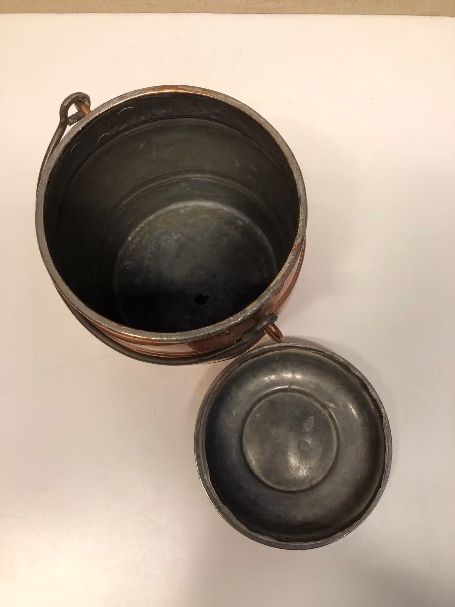 HÄMTARE, koppar, 1900 talets första hälft.