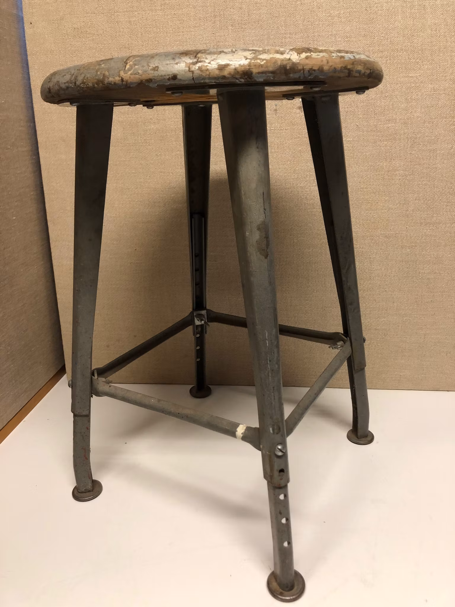 PALL, metall/trä, Industrimodell, 1940/60-tal.