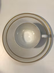 BJÖRN WIINBLAD. Kaffekopp, fat samt assiett, porslin, "Romance", Studio-Line, Rosenthal, Germany.