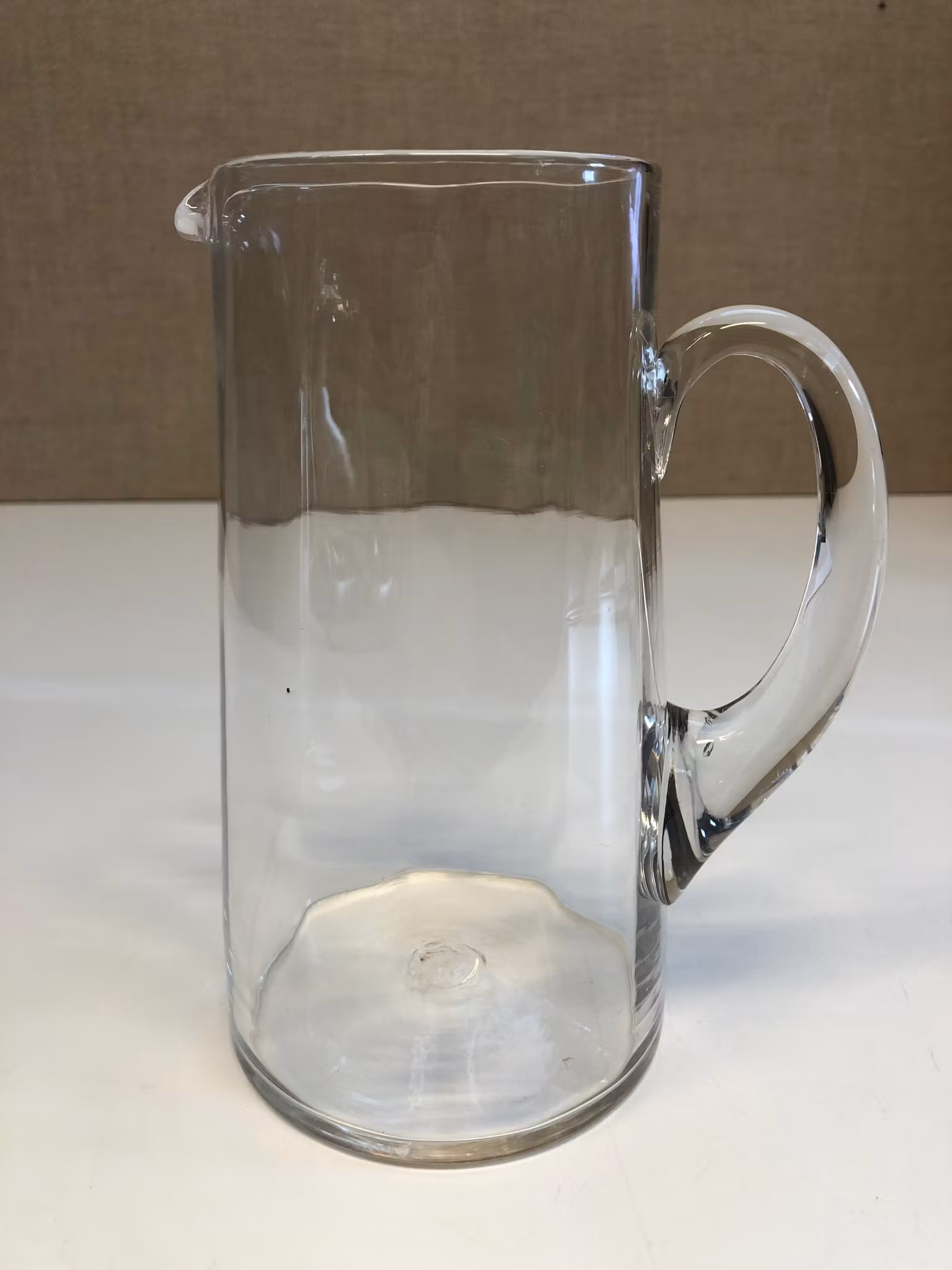 TILLBRINGARE, glas, handblåst, 1900-talets första hälft.