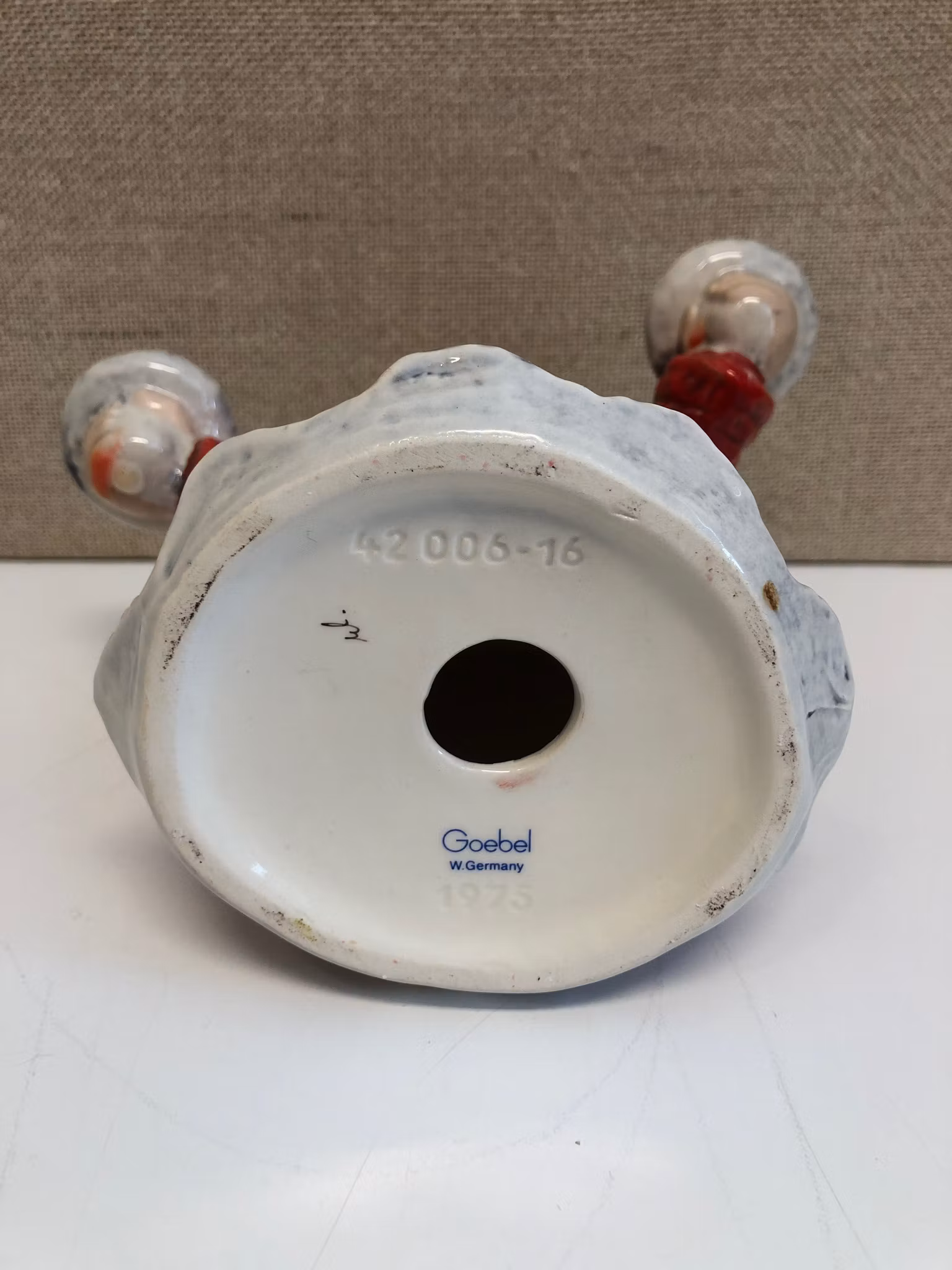 FIGURIN, porslin, ljushållare, "Ängel", Goebel, W Germany, 1975.