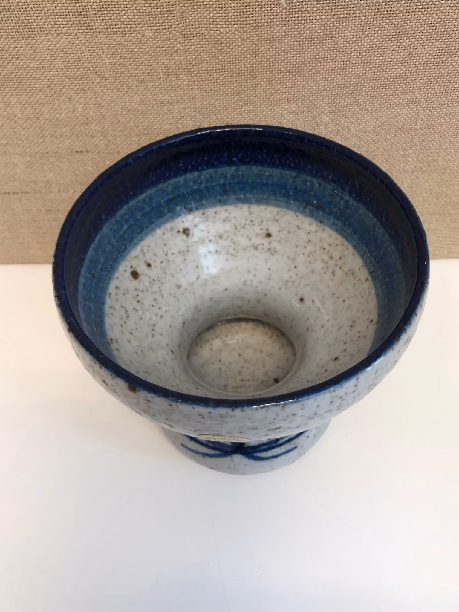 SYLVIA LEUCHOVIUS. Skål, keramik, Rörstrand Ateljé.