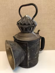 STINSLYKTA, metall, Dahlstedt & Svensson, Stockholm, Sweden, 1900-talets början.