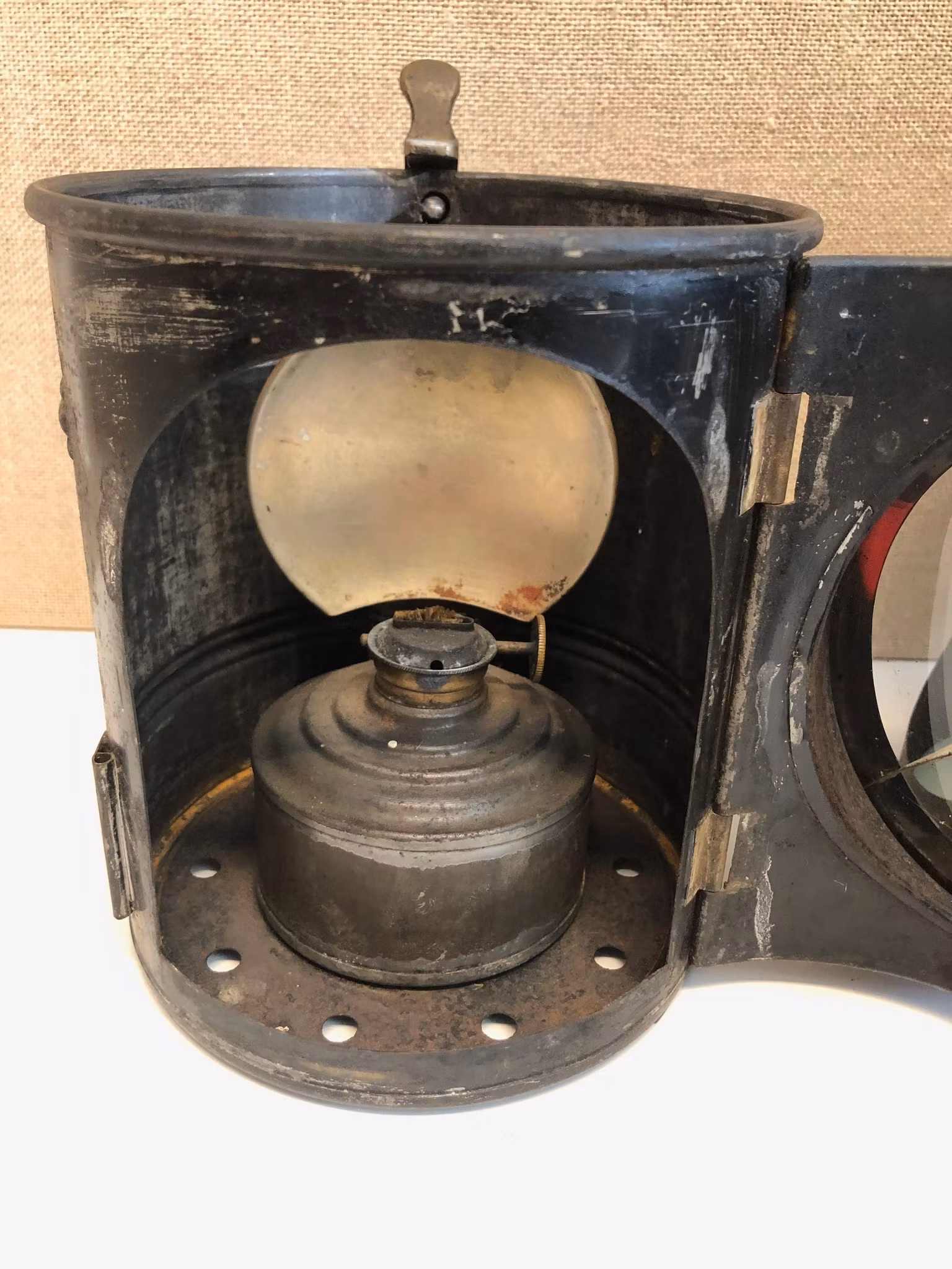 STINSLYKTA, metall, Dahlstedt & Svensson, Stockholm, Sweden, 1900-talets början.