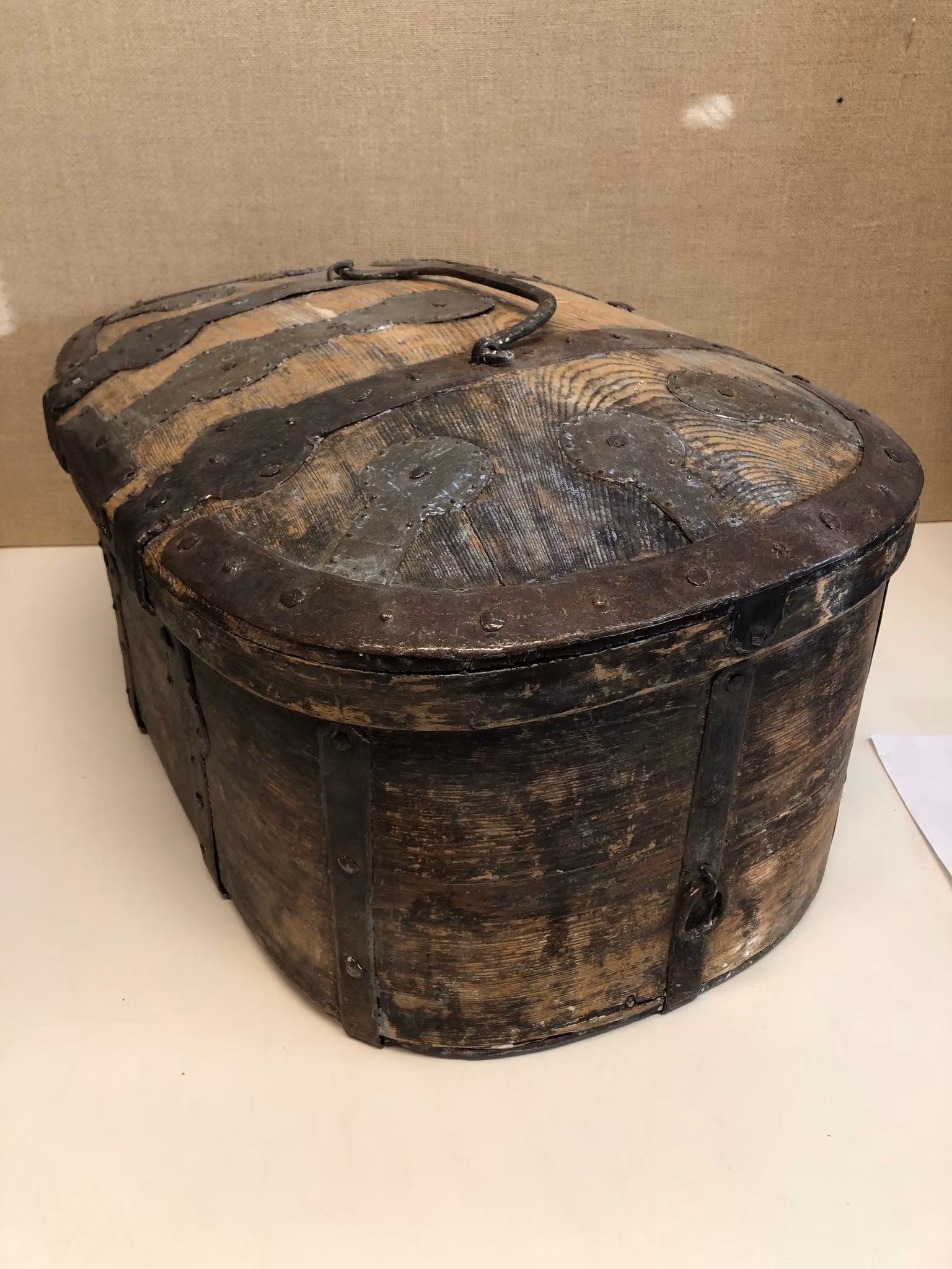 FORSKIRIN/FÄRDSKRIN, furu/smide, 17/1800-tal.