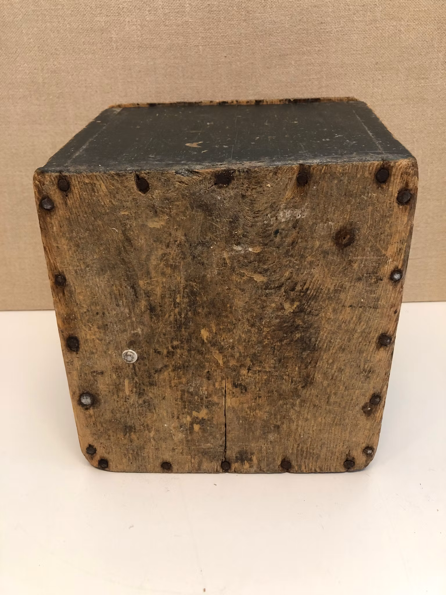 MJÖLBINGE, bemålad furu, 1800-tal.