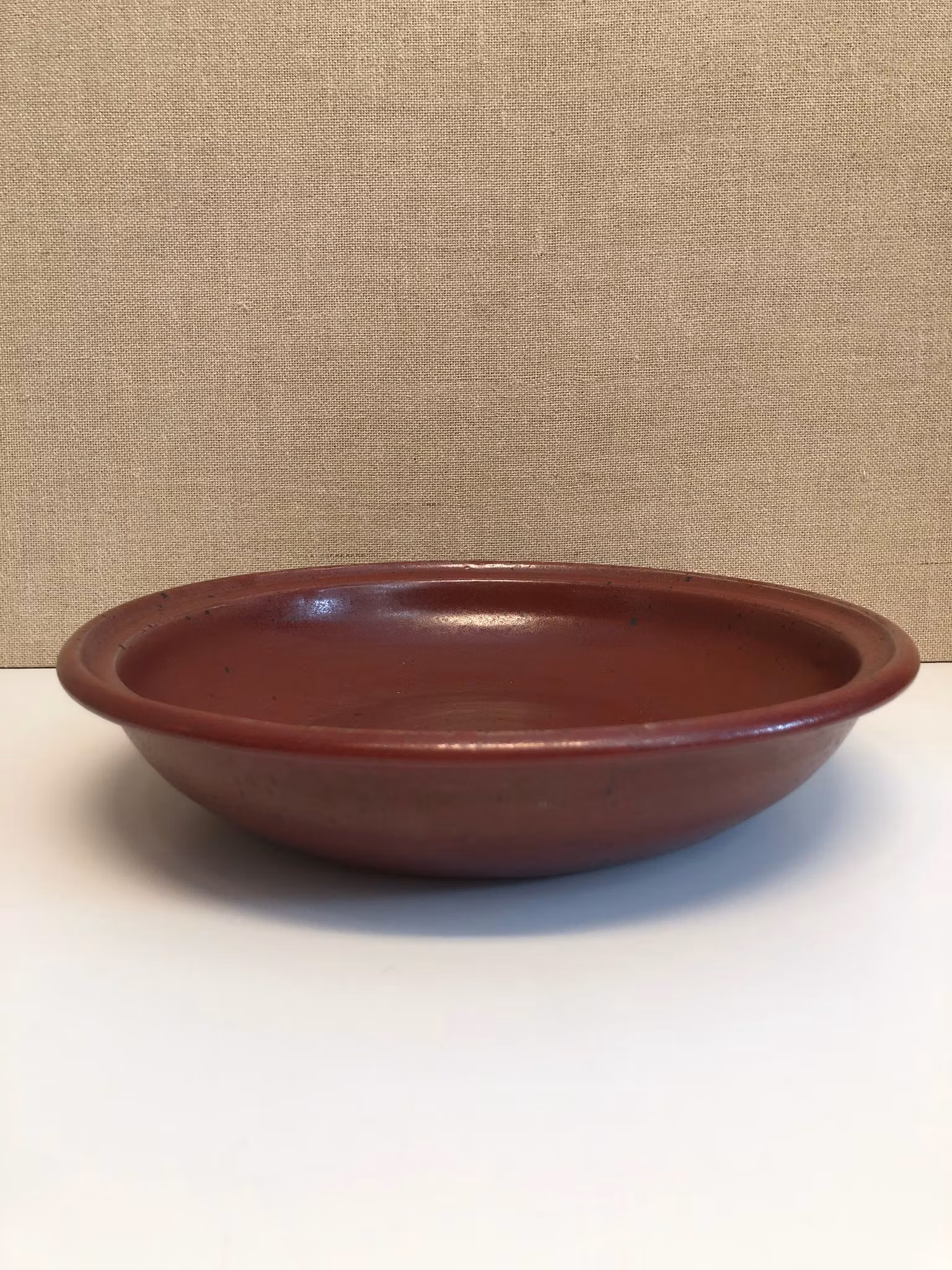 BIRGITTA SJÖLANDER. Fat, keramik, signerad och daterad -85.