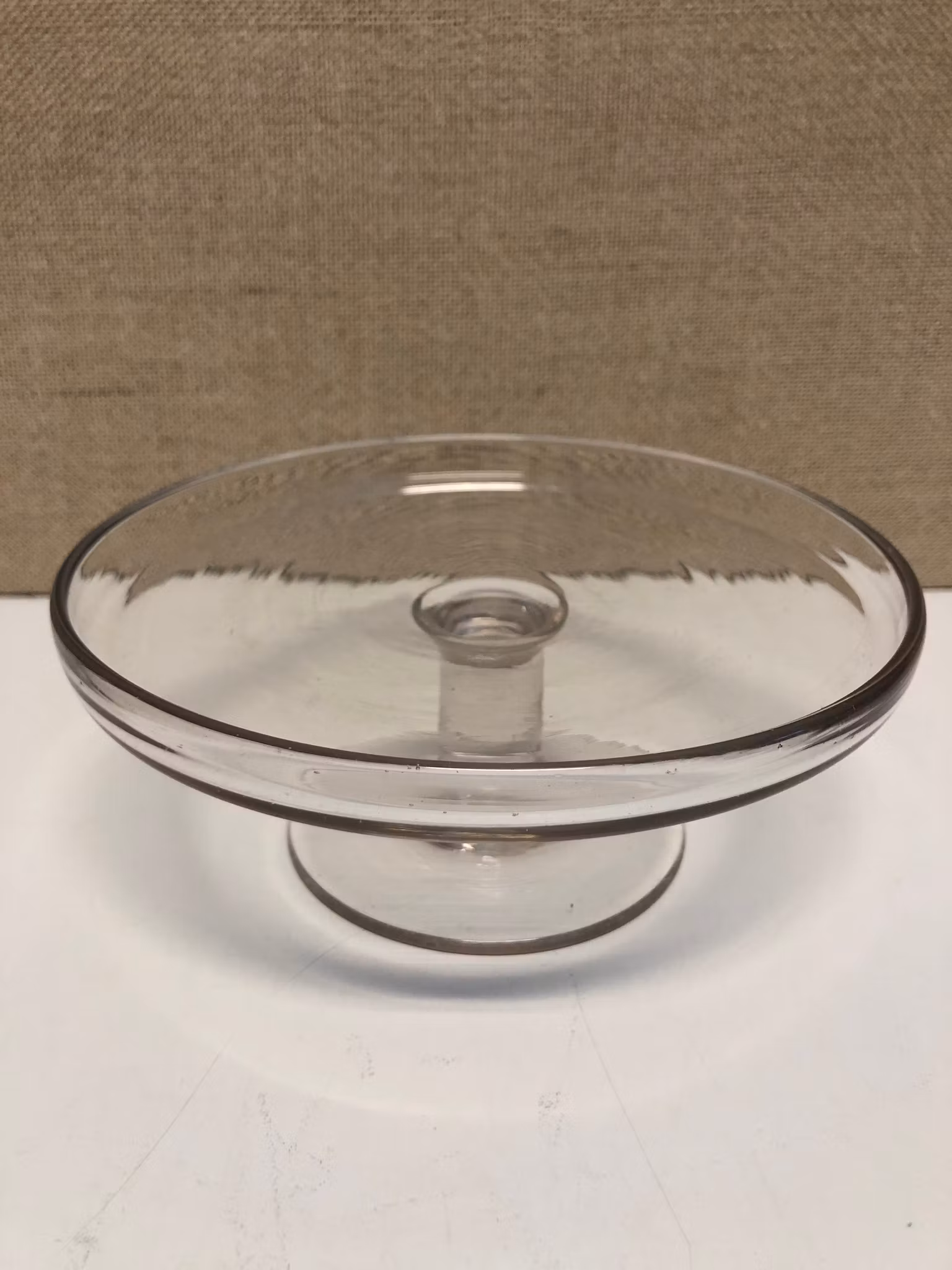 CREDENSFAT, glas, handblåst, 18/1900-tal.