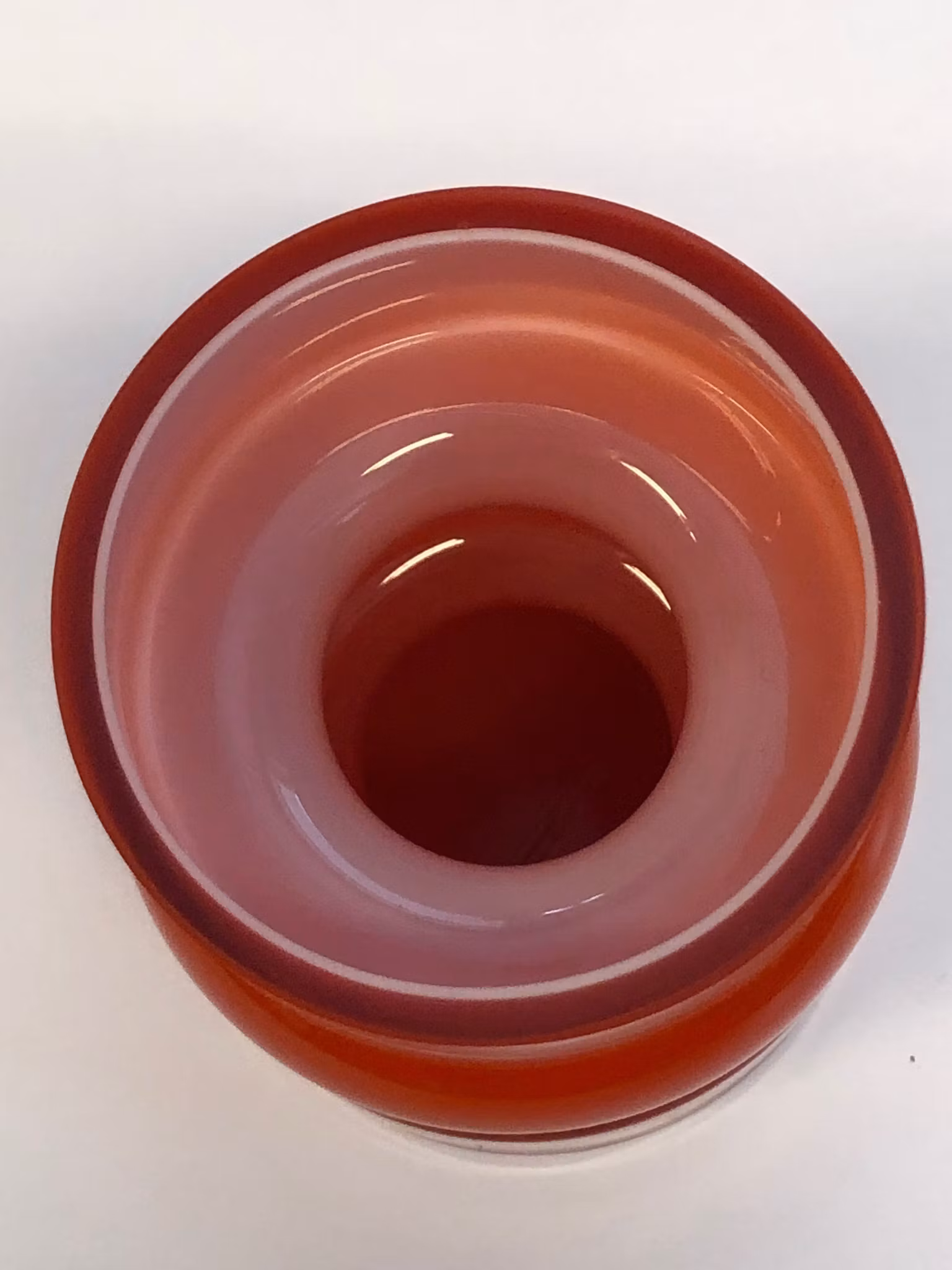 PEO STRÖM. Vas, glas, signerad.