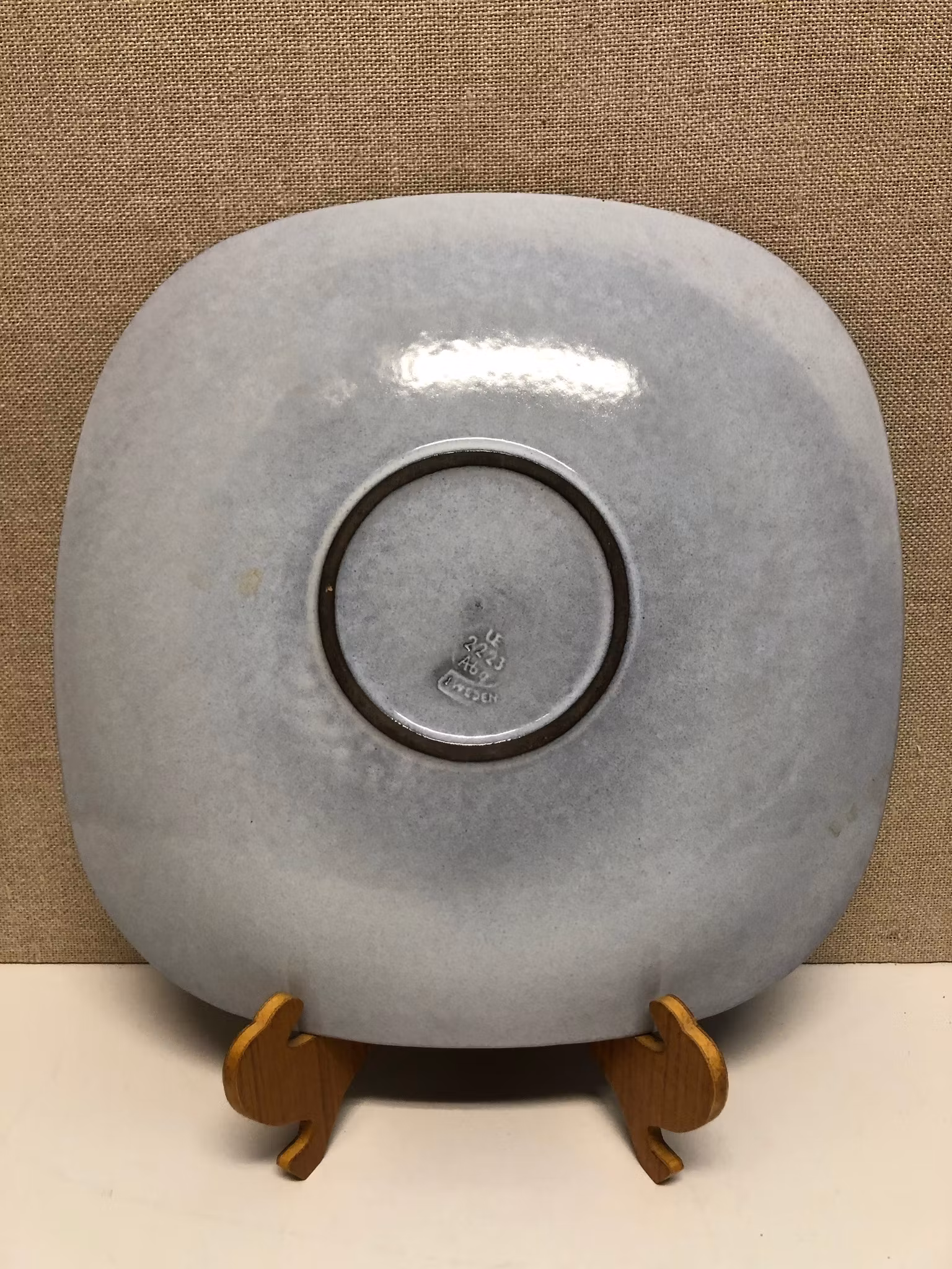 INGRID ATTERBERG. Fat ”Presenta", keramik, 2223, Uppsala Ekeby, 1955-57.