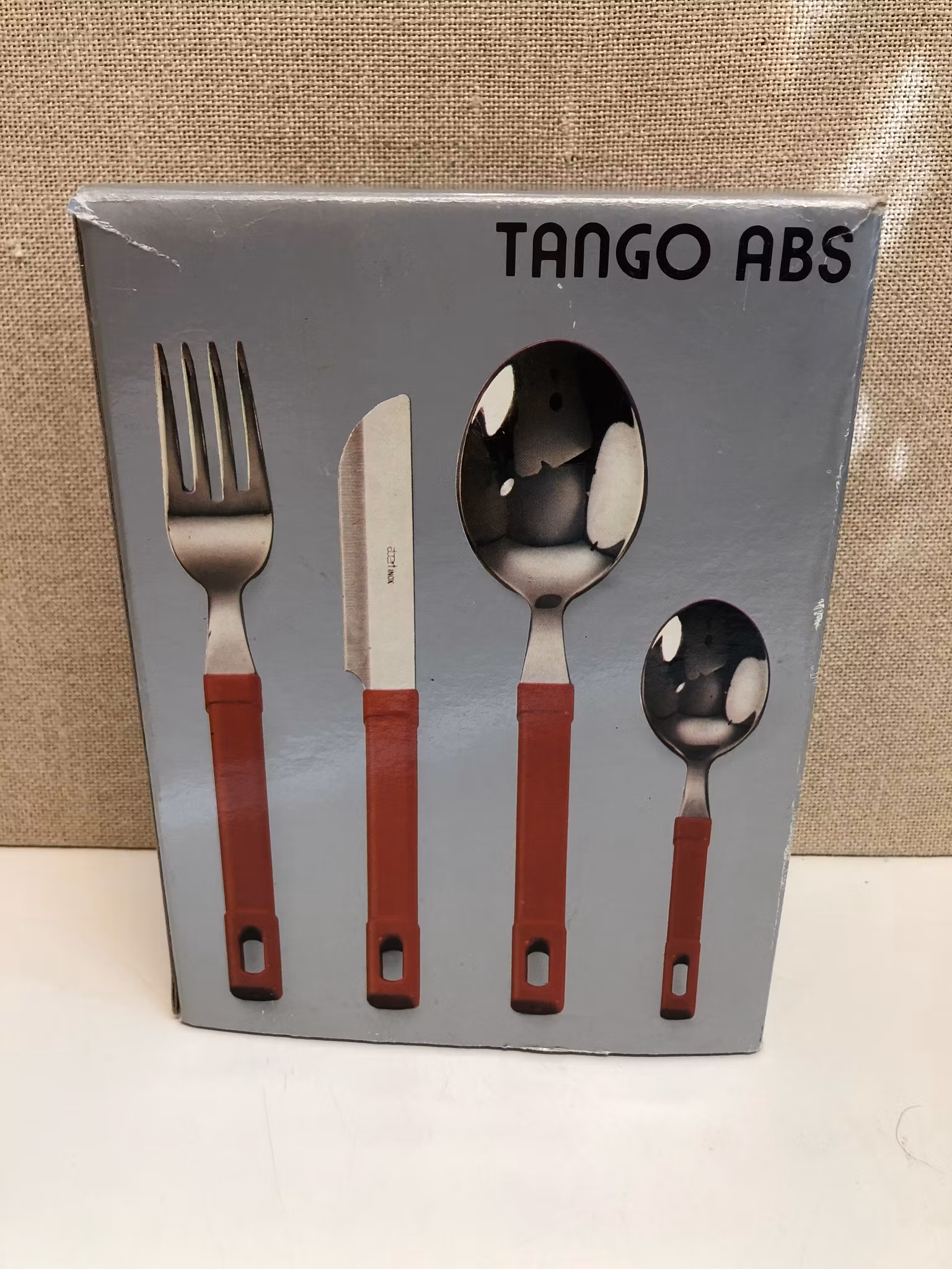 BESTICK 24 delar + VÄGGHÅLLARE, metall/plast, "Tango Abs", abert, Italy. 1980-tal.