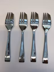 CAKE FORKS 4 pcs. stainless chromium plate, Sheffield, England.